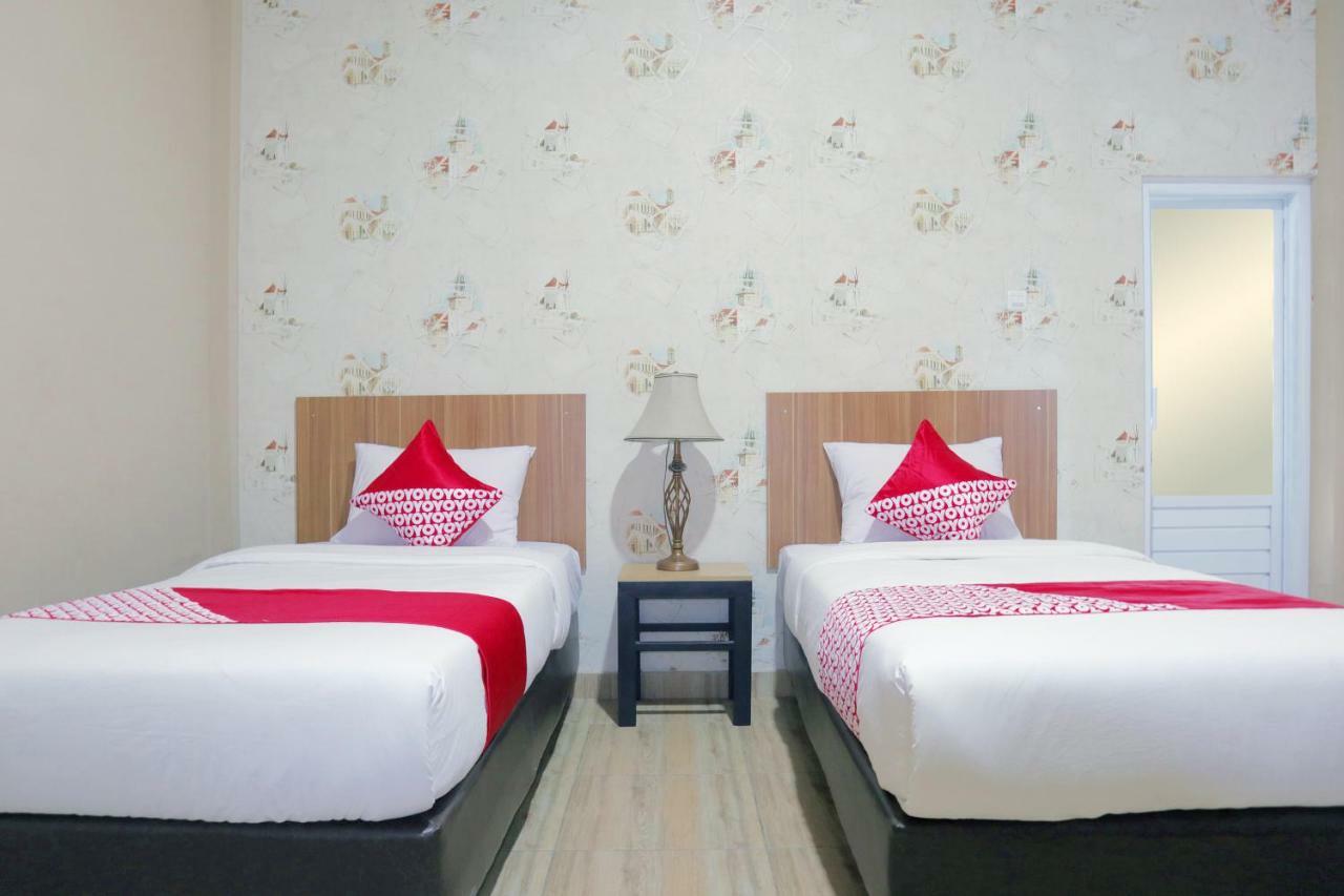 Oyo 1386 Hotel Grand Gabelo 武吉丁宜 外观 照片