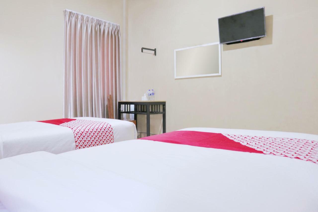 Oyo 1386 Hotel Grand Gabelo 武吉丁宜 外观 照片